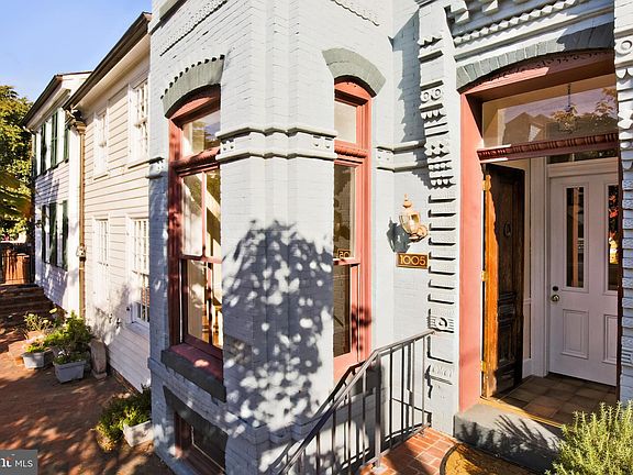 4th image of 1005 Cameron St