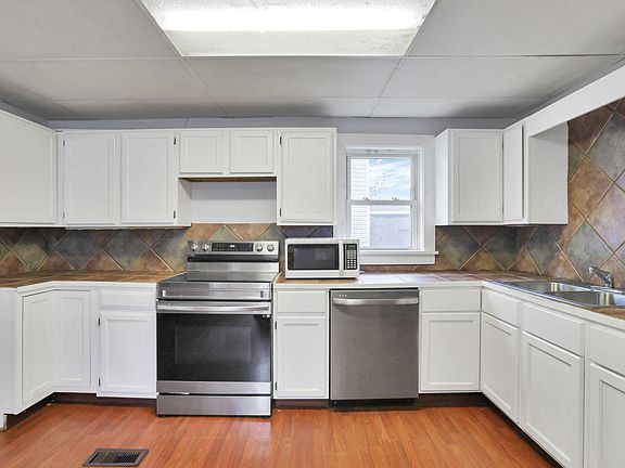 4th image of 63 Wilwood Ave