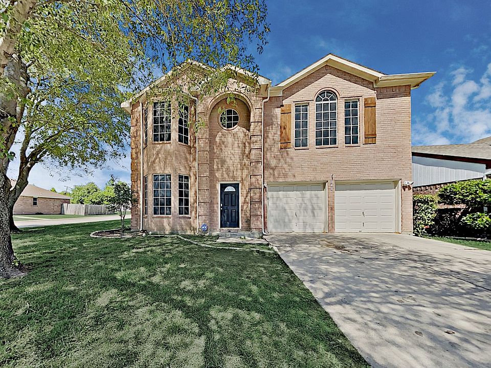 1st image of 639 Blueberry Hill Ln