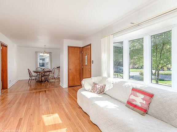 4th image of 5420 Kimball Pl