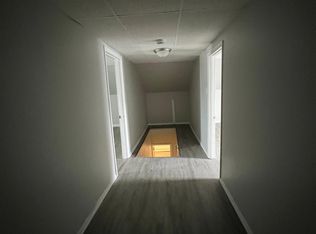 189 Logee St #2L, Woonsocket, RI 02895