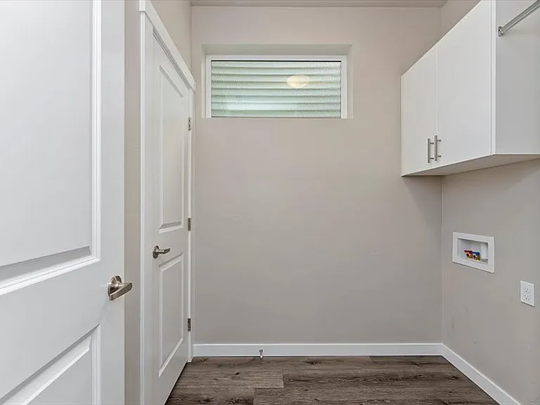 3093 N Summermoon Ave — Photo 32