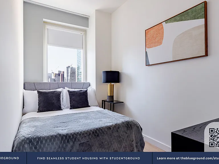 70 W 45th St #33C — Photo 16