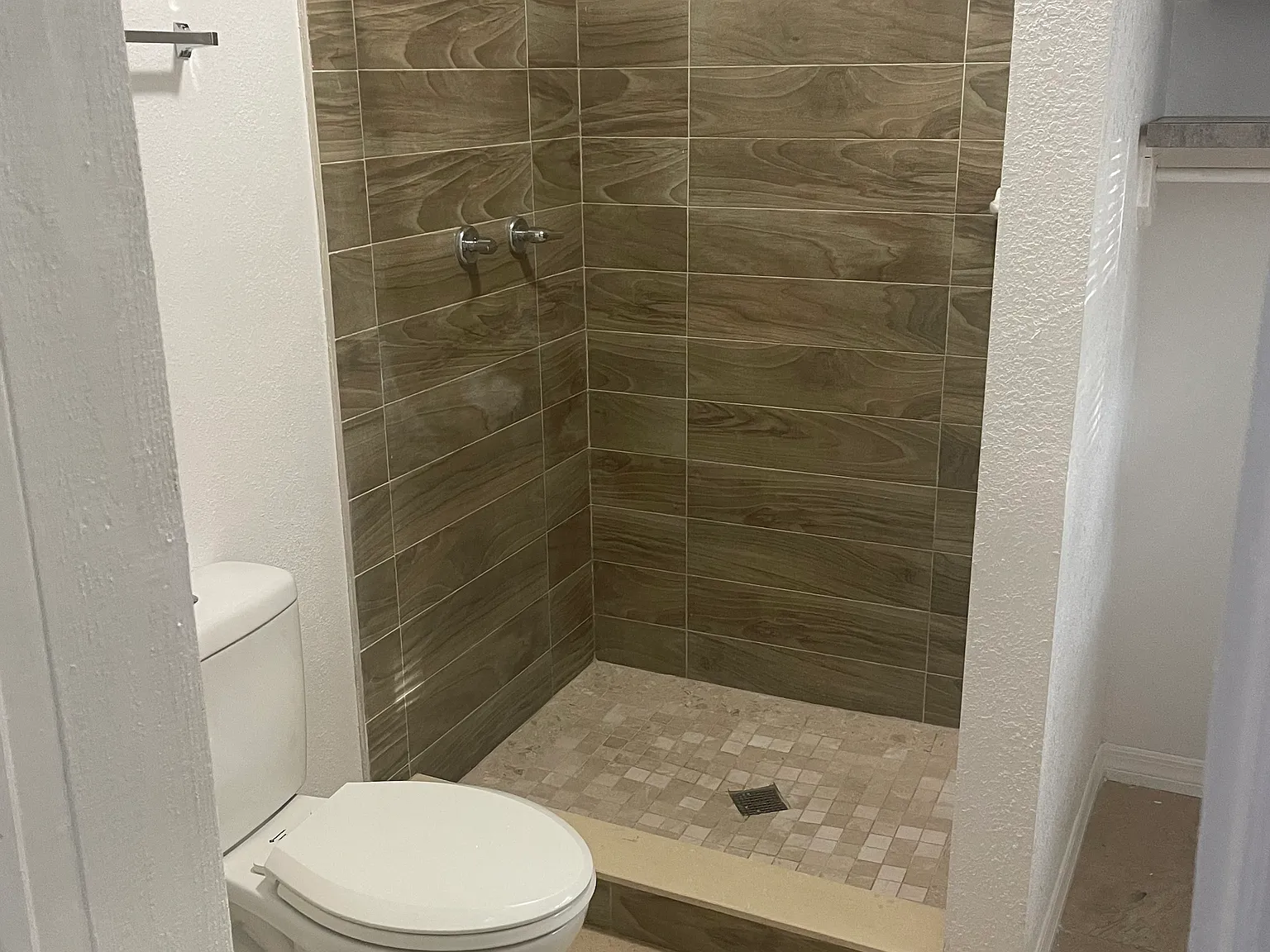 1 bed, $995 — Photo 4