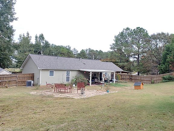 4th image of 103 Lee Road 2086