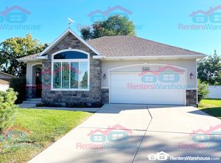 287 E Park Knoll Cir, Sandy, UT 84070