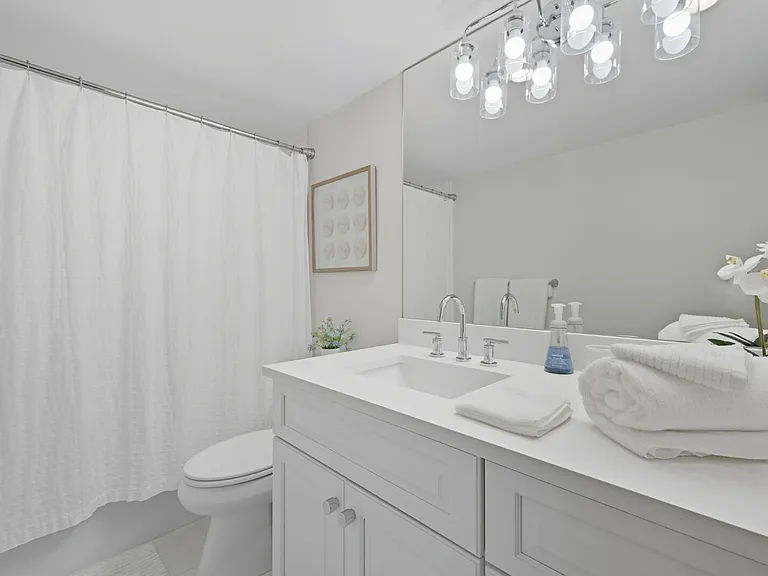 3443 Gulf Shore Blvd N #711 — Photo 13