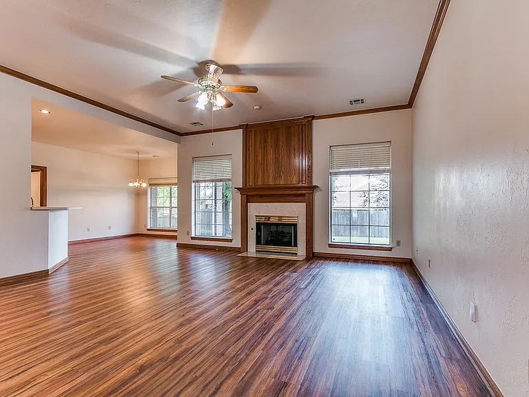 2913 Daybreak Dr — Photo 27