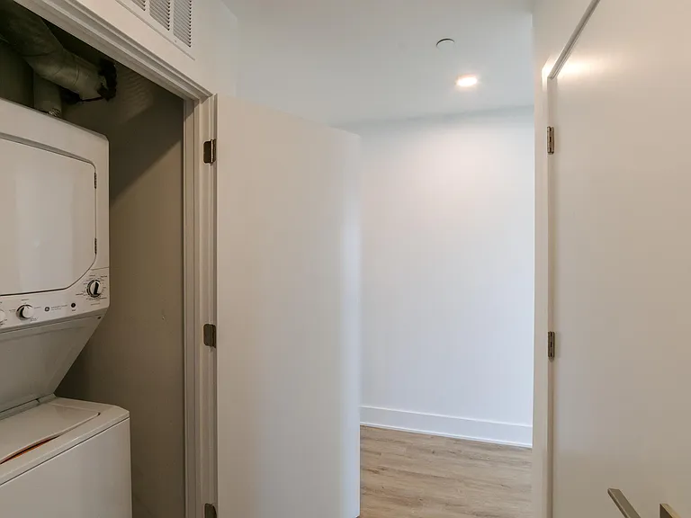 1201 W Girard Ave — Photo 104