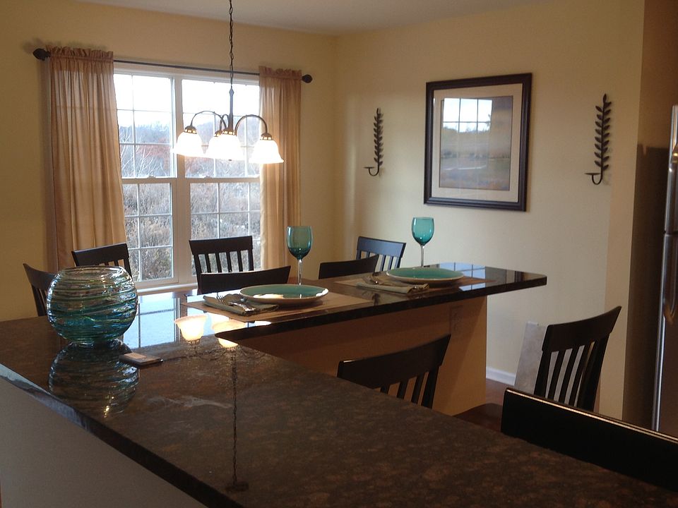 2nd image of 13 Brookview Lane