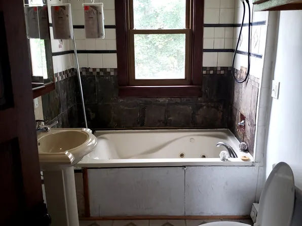 2474 Lincoln Ave #2, Easton, PA 18042