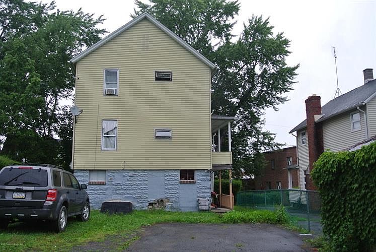 2nd image of 21 Barrett Ave