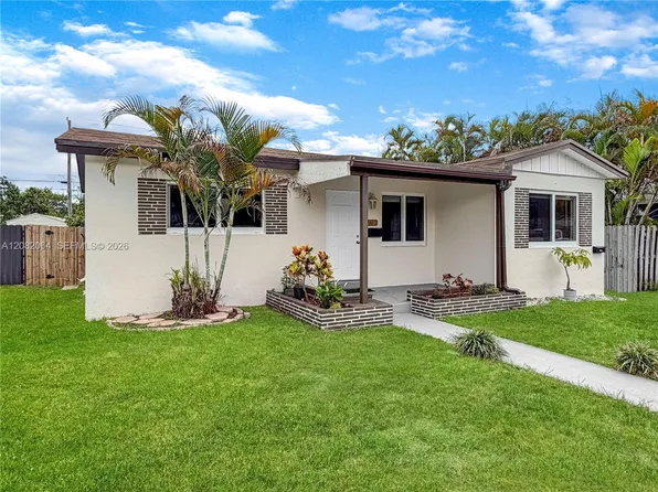 2728 Dewey St, Hollywood, FL 33020