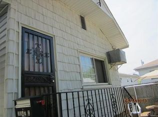 3247 Barkley Ave, Bronx, NY 10465