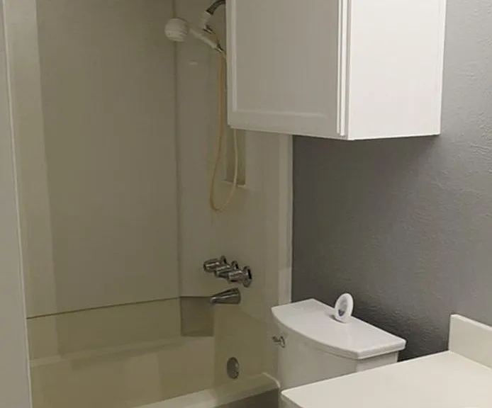 2505 Wedglea Dr — Photo 10