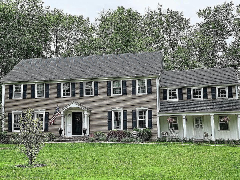 2nd image of 2 Campbells Brook Rd