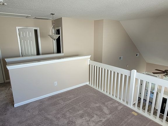5th image of 5610 Harbor House Dr