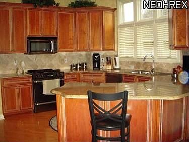 5th image of 30910 Walden Dr #30
