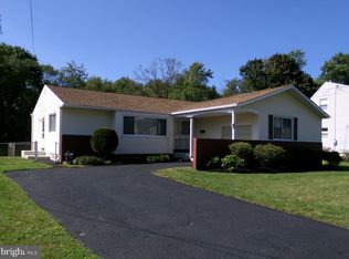 709 Fountain Ave, Cinnaminson, NJ 08077