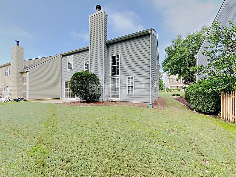 122 Wallnut Hall Cir — Photo 21