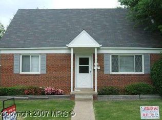716 Seek Ln, Takoma Park, MD 20912