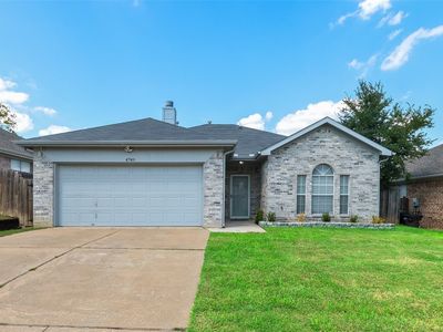 4749 Birchbend Ln, Fort Worth, TX, 76137