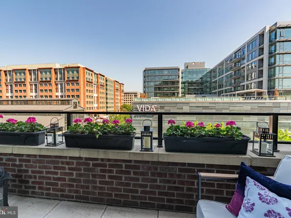 1300 4th St SE Unit 405, Washington, DC 20003