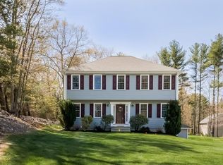 12 Cinnamon Ridge Cir, Middleboro, MA 02346