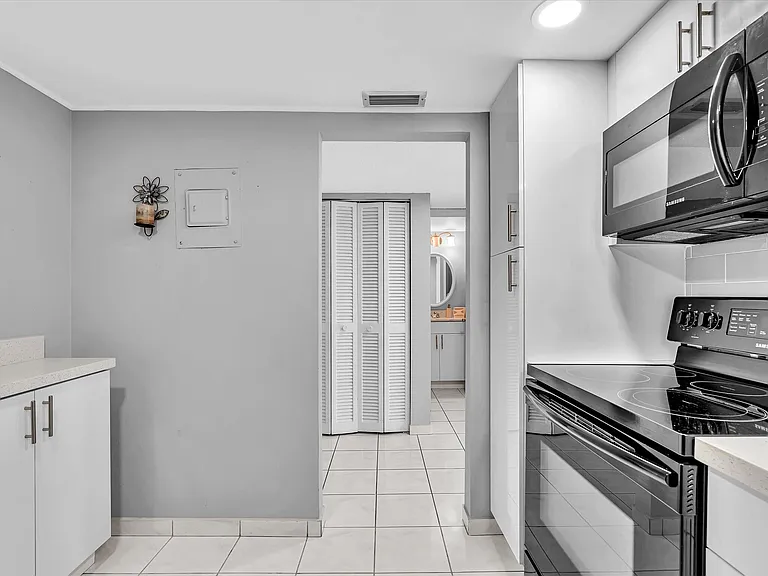 1410 S Ocean Dr #1103 — Photo 10