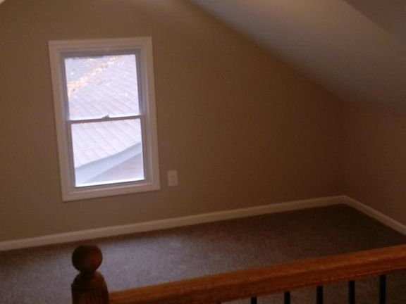 5th image of 1088 Mollno St