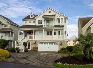 7 Channel Ln, Hampton, VA 23664