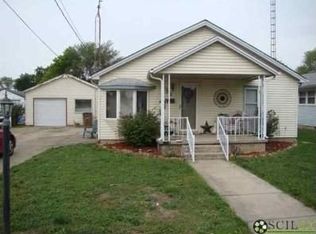 52 S Cherry St, Columbus, IN 47201