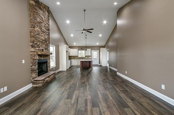 5th image of 1320 Knights Bridge Cir