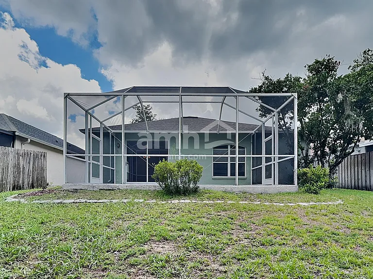 25008 Hyde Park Blvd — Photo 18