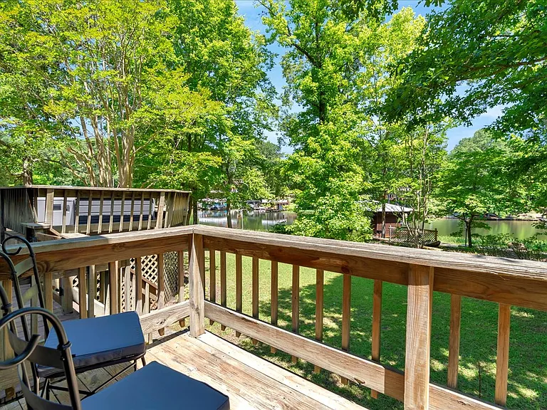 296 Milton Dr — Photo 34