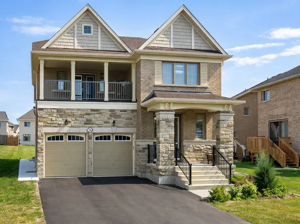 226 Miyako Ct, Oshawa, ON L1L 0R7