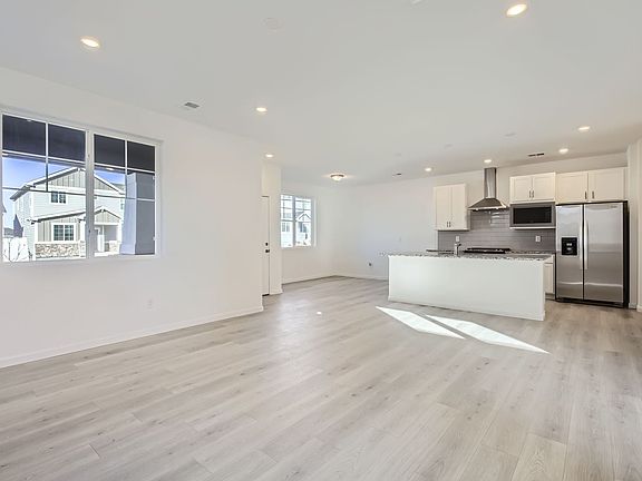 4th image of 5920 Flying Mallard Dr