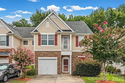 2090 Shady Pond Dr Photo 1