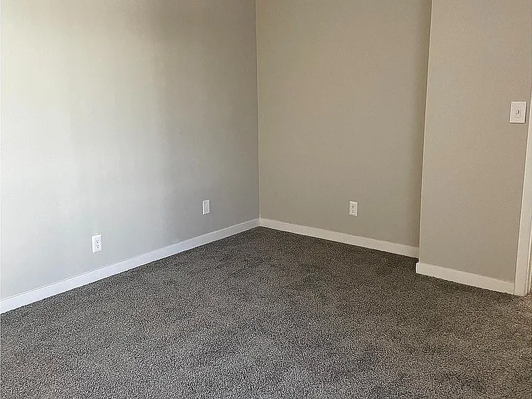 Master_Bedroom_988497
