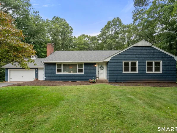 10 Staeth Road, East Hampton, CT 06424