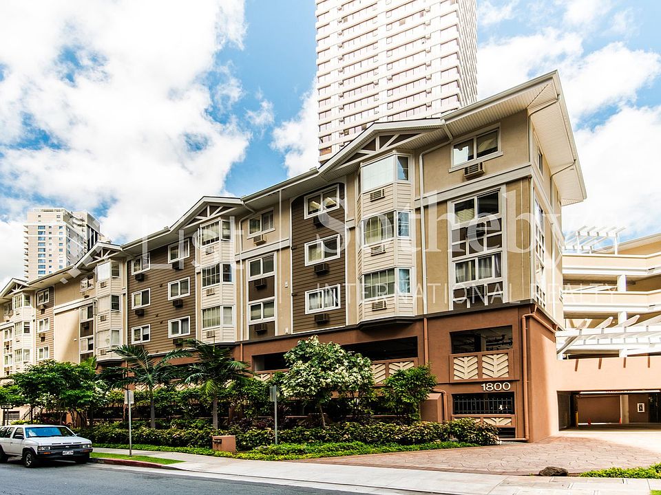 1st image of 1820 Kaioo Dr APT A406