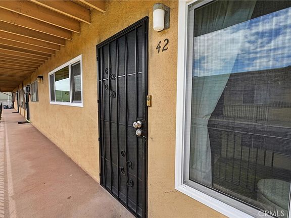 4th image of 5535 Ackerfield Ave