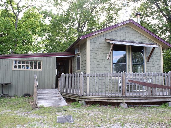 3rd image of 27 Gibbs Ln