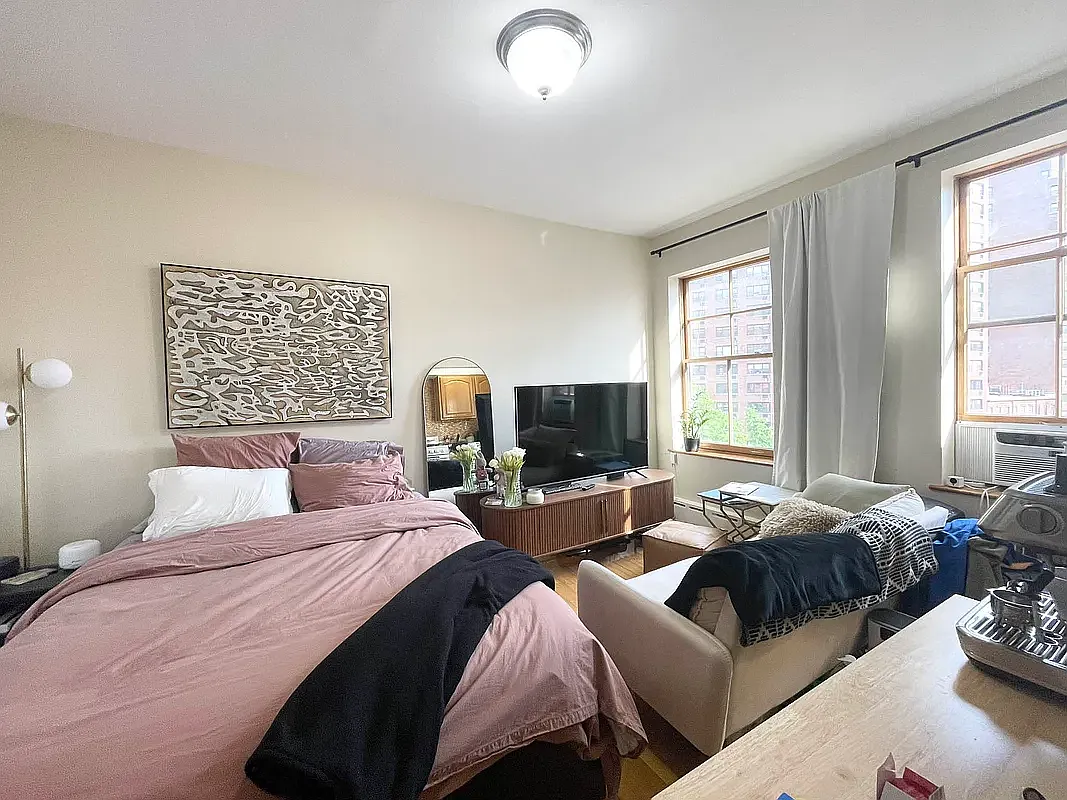 301 West 13th Street 3C
