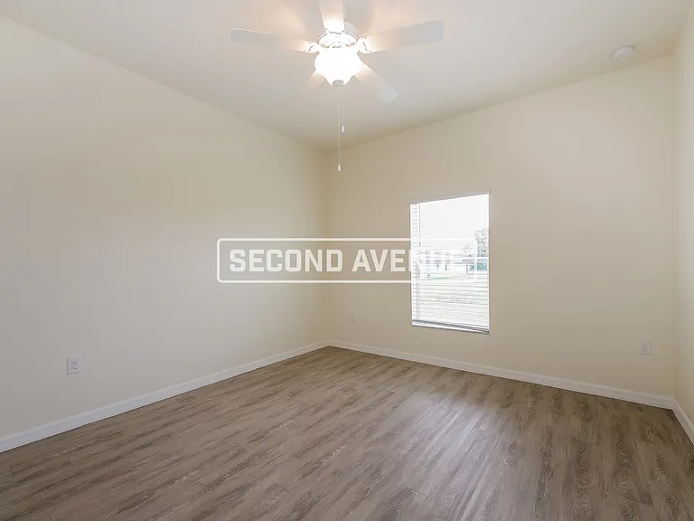 3202 NE 14th Pl — Photo 15