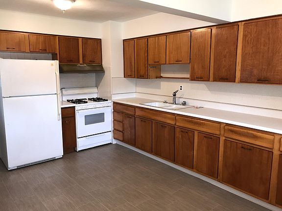 3rd image of 4125 Sexton Dr