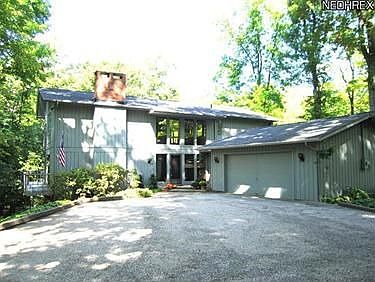 1st image of 699 Coy Ln