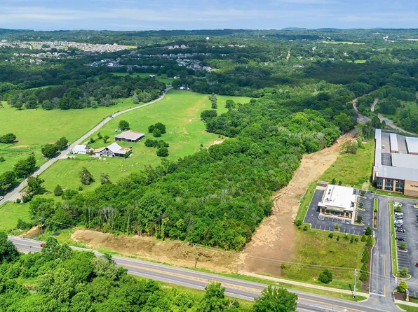 7106 Nolensville Rd, Nolensville, TN 37135