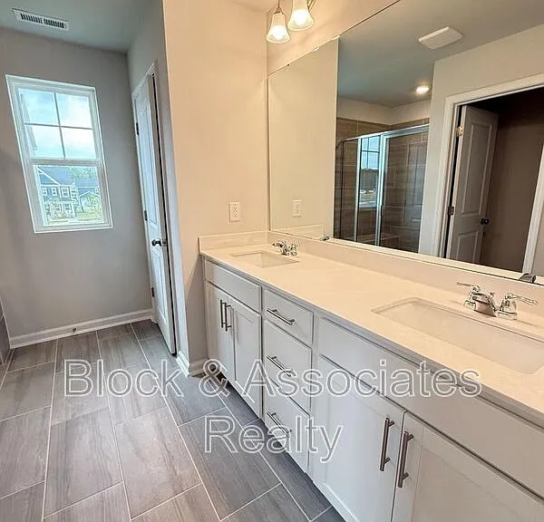 304 Marmalade Sky Ln — Photo 21