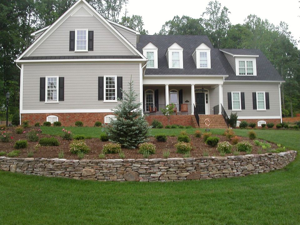 Situated on a Beautifully Landscaped lot in the Wonderful Riverdowns